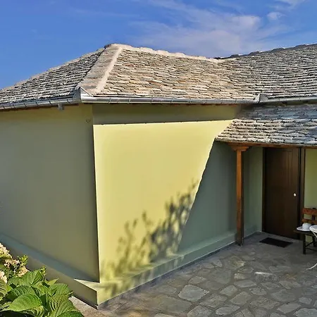 فندق Hotel Tsagarada 2*