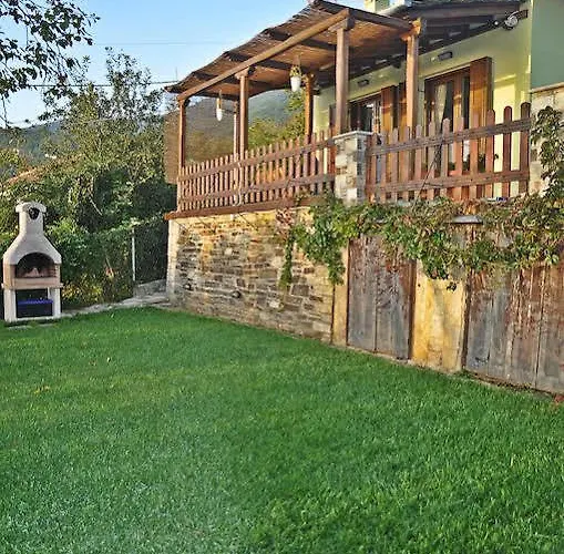 فندق Hotel Tsagarada 2*